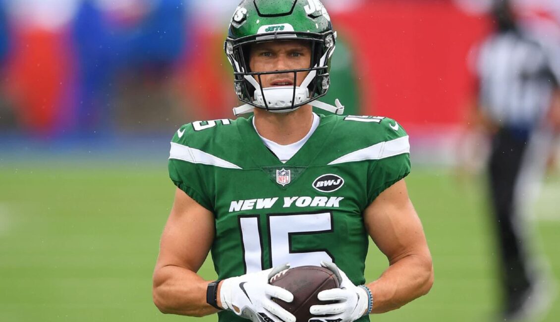 Chris Hogan