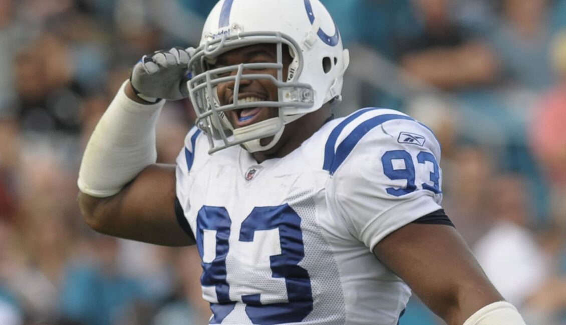 Dwight Freeney