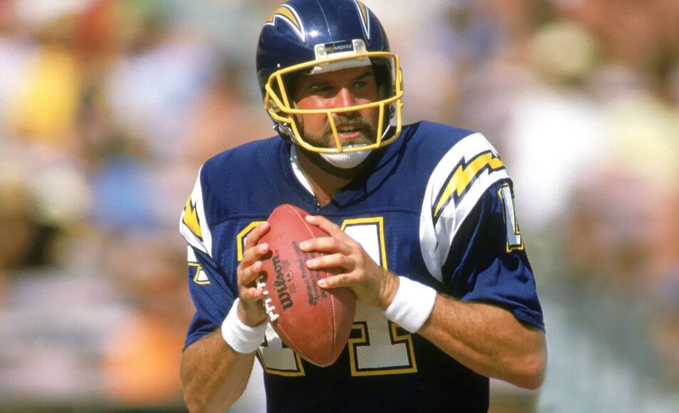 Dan Fouts